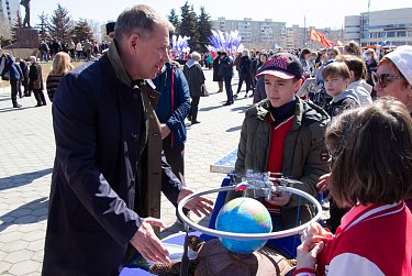 Он полетел к планетам первый!